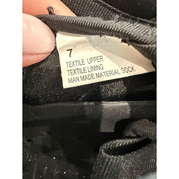 All in Motion Big Kid Boys' Windsor Apparel Water Shoes, size 7 youth - Picture 7 of 9